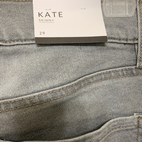 High waisted skinny jeans. Brand new. - Picture 2 of 8